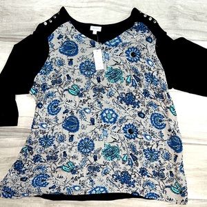 Avenue blouse size 18/20 new with tags